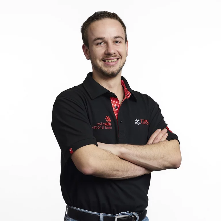 Damian Schmid als Champion