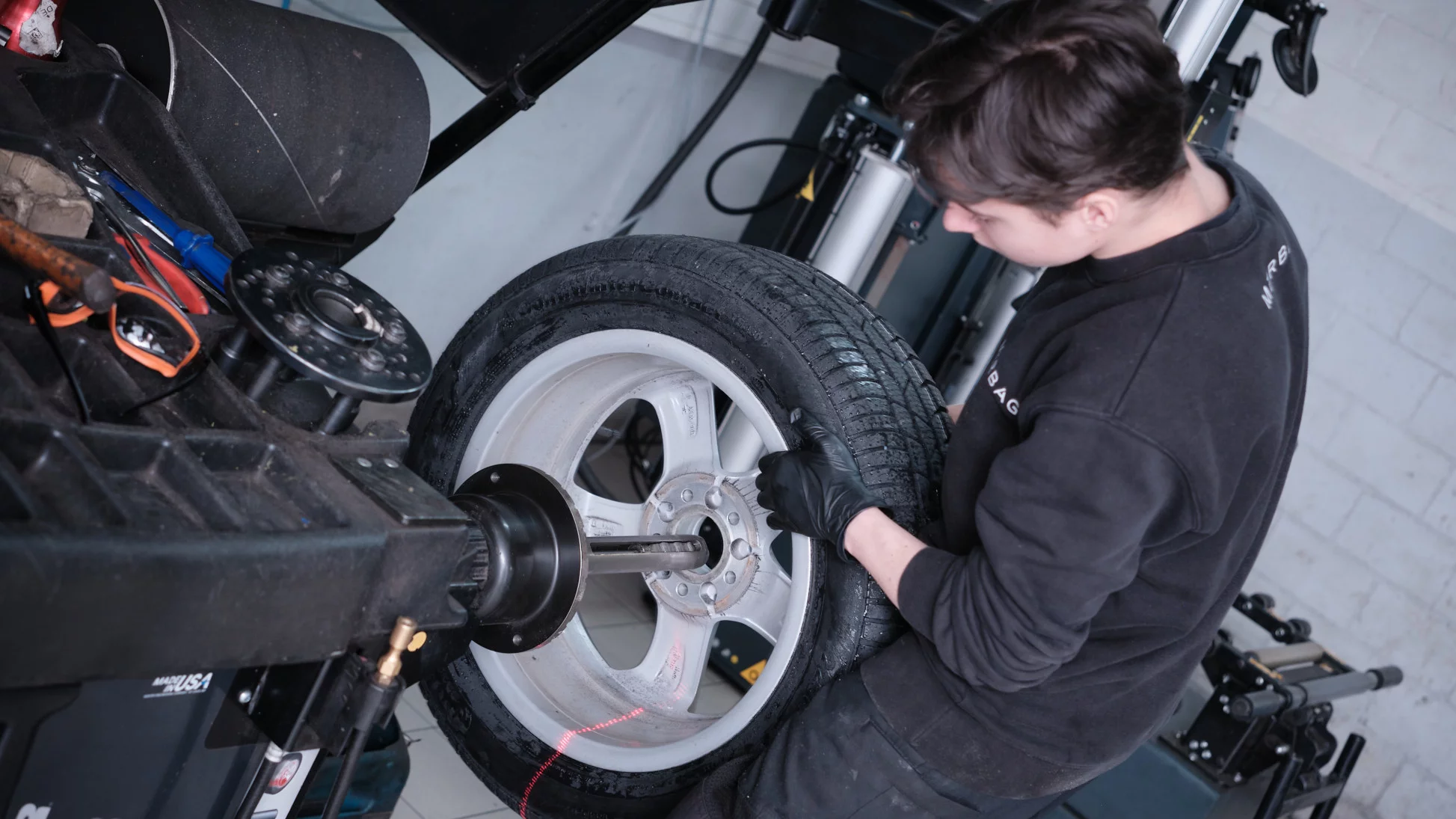 Automobil-Assistent:in EBA Automobil-Assistent:in EBA